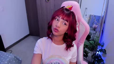 mia  nicolle online show from February 28, 4:21 am