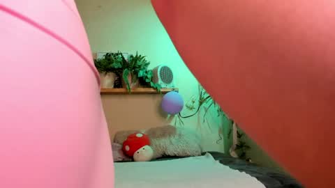 Miaa online show from March 31, 7:58 pm