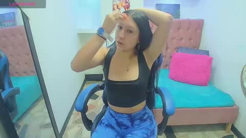       online show from December 6, 12:16 pm