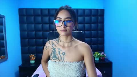 Miaa online show from November 21, 12:01 am