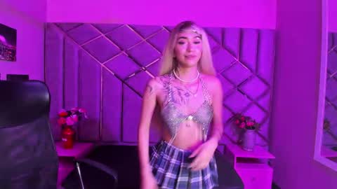 Miaa online show from October 3, 10:04 pm