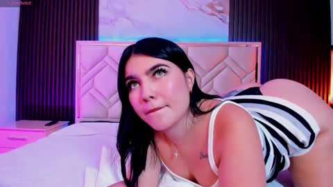 Miaa Farrel online show from September 9, 7:35 pm