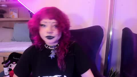 Mia online show from February 20, 12:47 pm