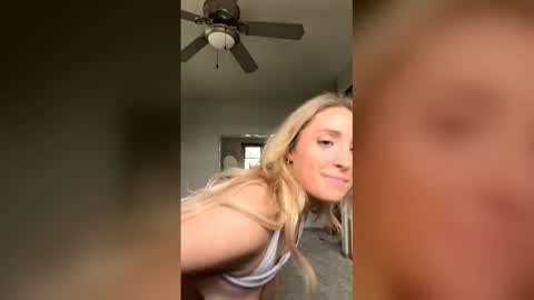 miababy007 online show from February 28, 9:25 pm