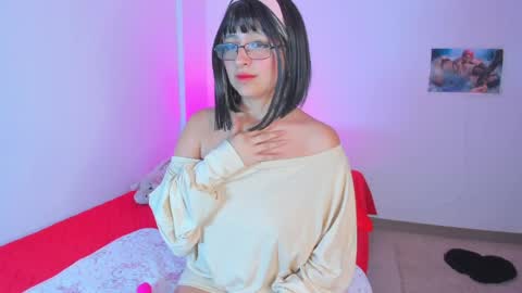 Mia Engels  online show from April 16, 12:22 am