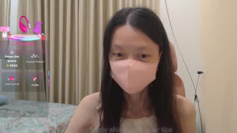 miahchan68 online show from November 10, 4:13 pm