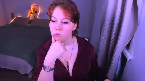 mialacrice online show from July 3, 6:36 pm
