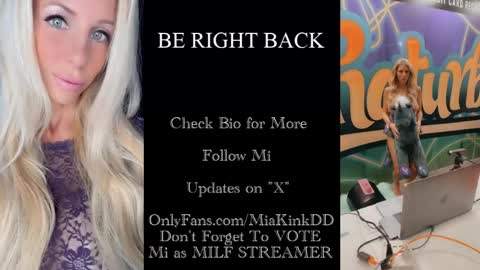 Mia online show from May 11, 4:04 pm