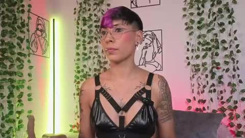 Mia Morgann online show from May 28, 2:37 pm