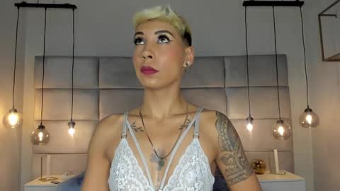 Mia Morgann online show from January 12, 11:17 am