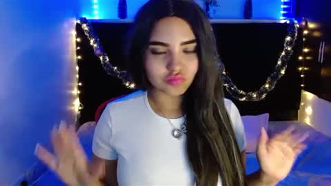 Mia Peyton   online show from December 26, 1:54 pm