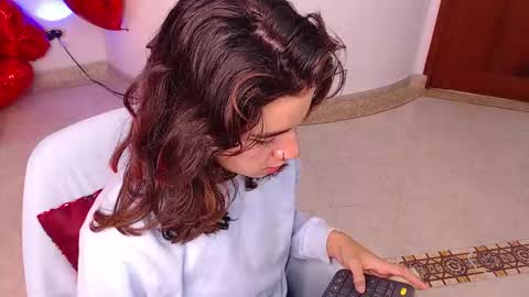 miascarlet_16 online show from October 7, 3:16 pm