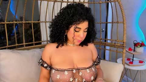 Mia online show from February 21, 3:34 am