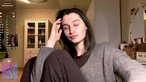 Emily online show from January 8, 3:05 pm