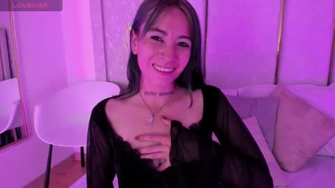 Michael Walkerr online show from January 9, 6:57 pm