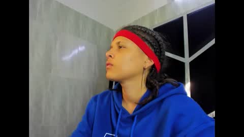 michell_rs online show from February 18, 1:10 am