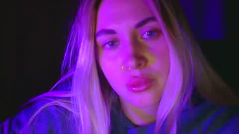 Midnight lace1 online show from February 8, 11:40 pm