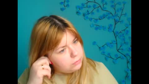 Mariana online show from February 15, 6:16 am