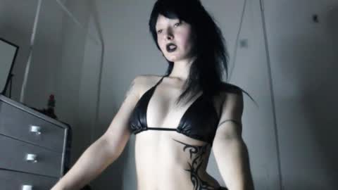 midnightsiren online show from September 16, 9:12 pm