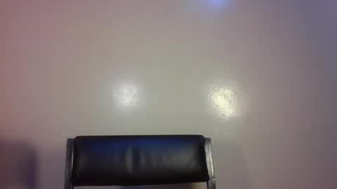 midnightt_curves online show from June 20, 4:32 pm