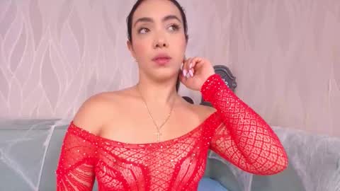 miia scoott  online show from October 21, 11:58 am