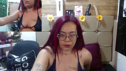 miia online show from September 25, 7:01 pm