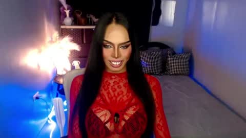 MikeyAlawi online show from June 15, 5:51 am