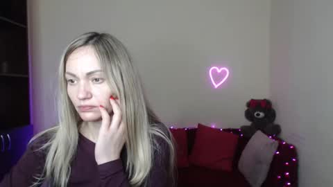 Adalina online show from March 27, 7:14 pm