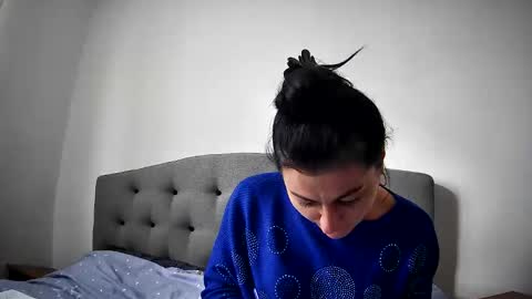 Mikyloveu online show from February 6, 12:48 pm