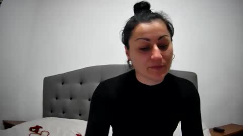 Mikyloveu online show from February 17, 4:39 pm