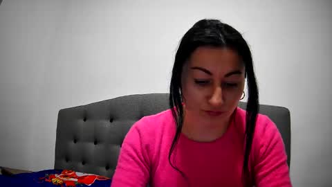 Mikyloveu online show from December 27, 4:00 pm