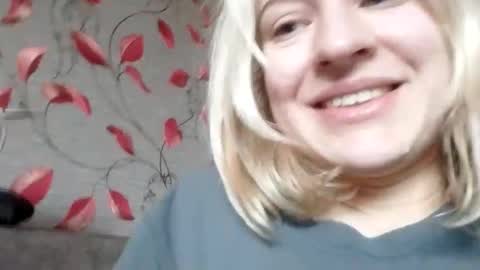 Mila 420 online show from November 3, 6:17 am