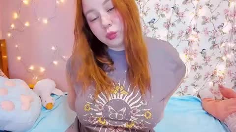 Mila shy sensual person  online show from January 9, 3:58 am