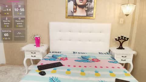 miladiosa online show from January 18, 1:07 pm