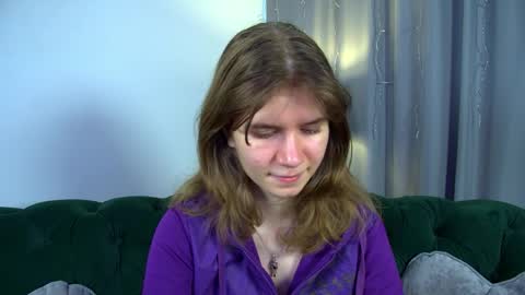 Mila online show from April 4, 6:45 am