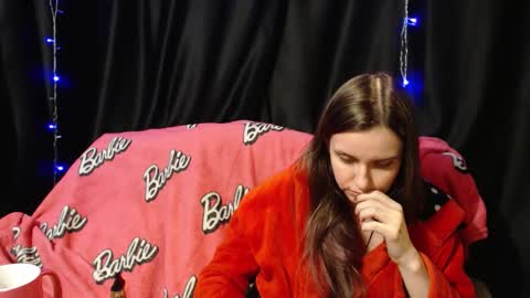 MilAna online show from September 18, 6:17 pm