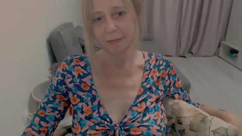 Milena online show from November 8, 3:11 am