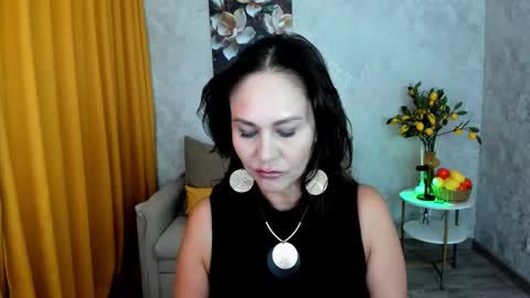 milaurban online show from June 25, 10:19 am