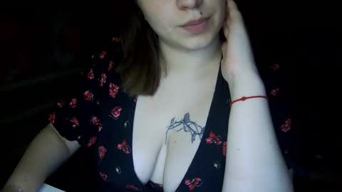 Milaxcute online show from September 25, 6:39 pm