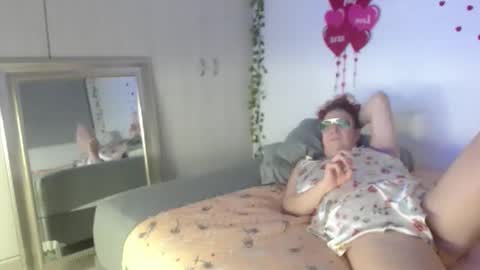 milchanell online show from February 14, 6:59 am