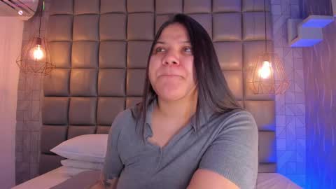 Milena  online show from September 19, 3:27 am