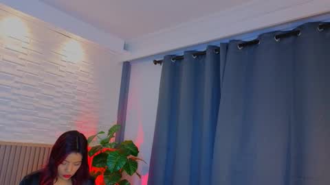 milena_lawson online show from September 20, 12:58 pm