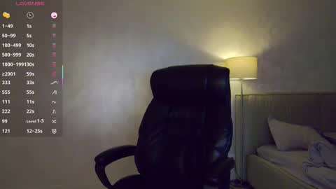 M online show from February 5, 11:57 am