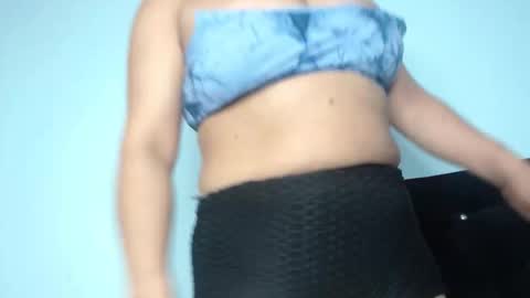 Anay velez online show from February 20, 6:26 am