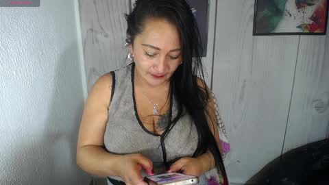 Julianna online show from April 1, 2:01 am