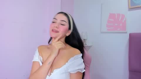 S O F I A online show from November 23, 11:34 am