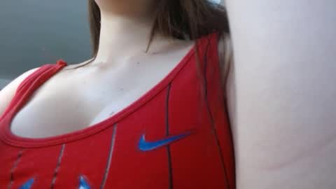 Amira online show from December 17, 8:24 pm