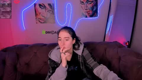 Mila online show from January 18, 3:03 am