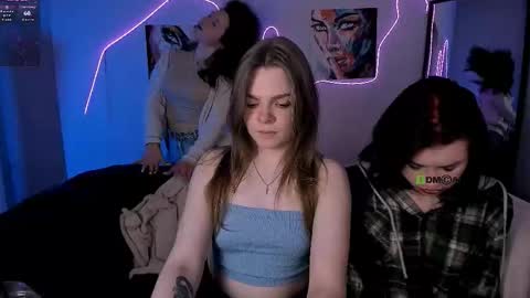 Mila online show from February 3, 2:53 am