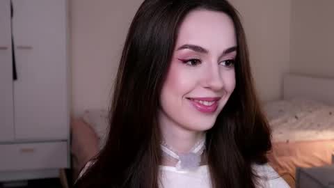 Sofia online show from May 6, 8:35 pm